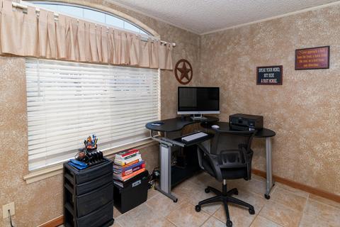 1517 Riverside Dr, Lompoc, CA 93436 photo 6