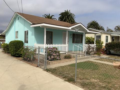 4756 4th St, Carpinteria, CA 93013 photo 3