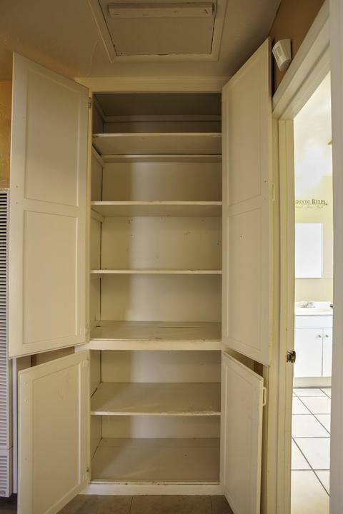239 S B St, Lompoc, CA 93436 photo 18