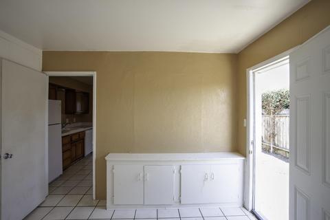 239 S B St, Lompoc, CA 93436 photo 19