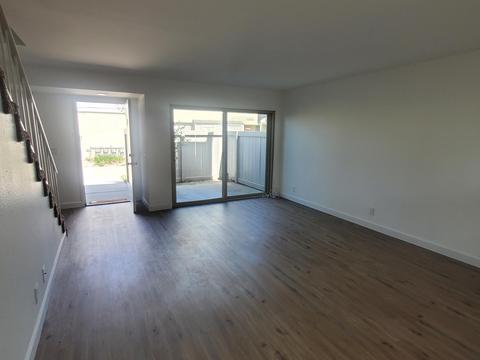 1317 W Cypress Ave #A4, Lompoc, CA 93436 photo 2