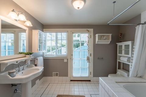 216 Ocean View Ave, Carpinteria, CA 93013 photo 37