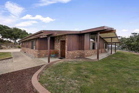 2770 Flora, Lompoc, CA 93436 photo 4