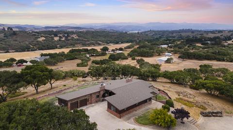 2770 Flora, Lompoc, CA 93436 photo 3