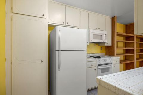 470 Linfield Pl #E, Goleta, CA 93117 photo 10