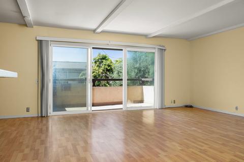 470 Linfield Pl #E, Goleta, CA 93117 photo 4