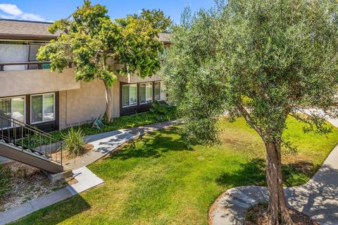 470 Linfield Pl #E, Goleta, CA 93117 photo 3