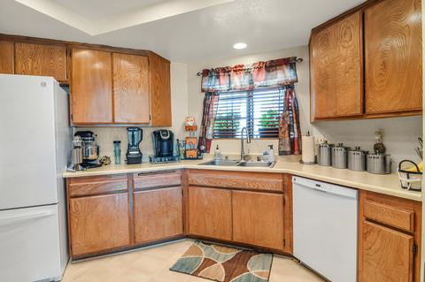 1616 W Alcott Ave, Lompoc, CA 93436 photo 10