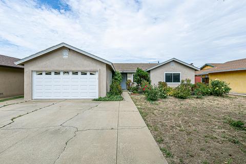 321 N V St, Lompoc, CA 93436 photo 1
