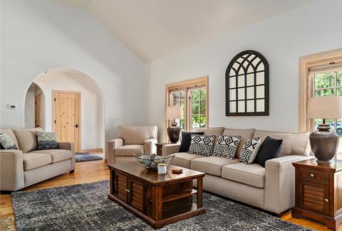 12386 Linda Flora Dr, Ojai, CA 93023 photo 9