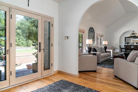 12386 Linda Flora Dr, Ojai, CA 93023 photo 5