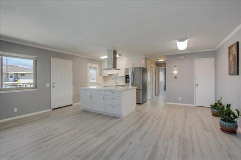 5950 Hickory St #4, Carpinteria, CA 93013 photo 4