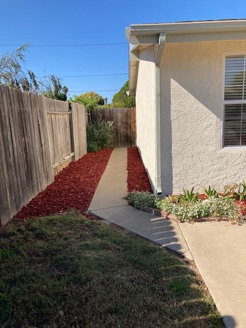 309 E Cherry Ave, Lompoc, CA 93436 photo 2