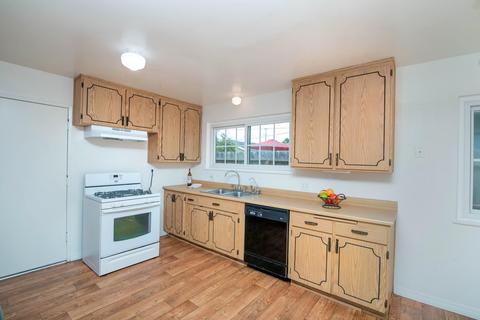 1300 E Pine Ave, Lompoc, CA 93436 photo 16
