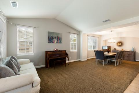 772 Tamarisk Dr, Lompoc, CA 93436 photo 3
