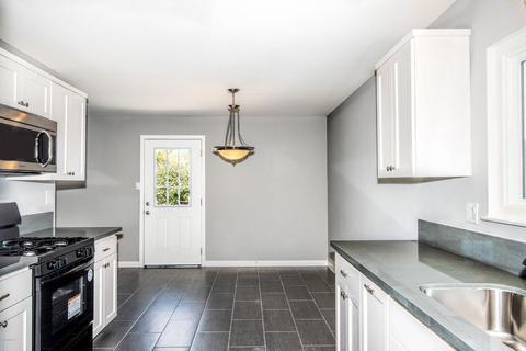 516 N O St, Lompoc, CA 93436 photo 5