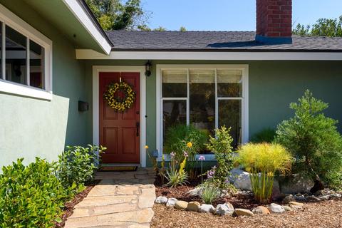 1306 La Manida St, Carpinteria, CA 93013 photo 2