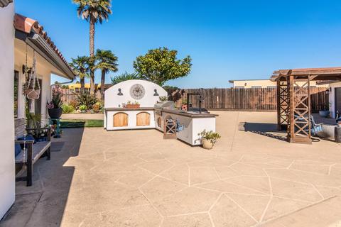 613 E Birch Ave, Lompoc, CA 93436 photo 28