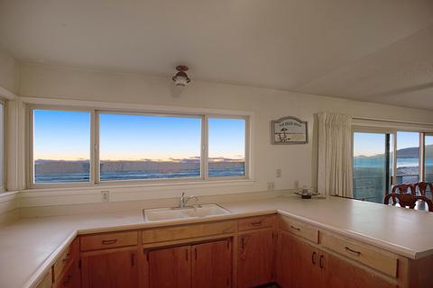 1217 Cornwall Ln, Ventura, CA 93001 photo 37