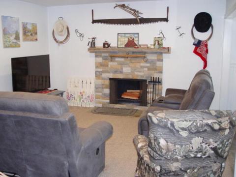 225 S 1st Pl, Lompoc, CA 93436 photo 7