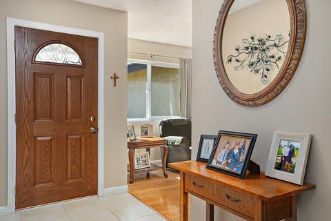 301 Bell Ave, Lompoc, CA 93436 photo 2
