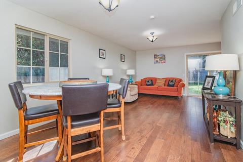 617 S C St, Lompoc, CA 93436 photo 8