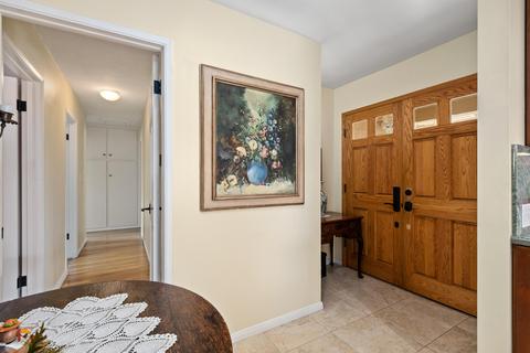 56 Surrey Pl, Goleta, CA 93117 photo 8