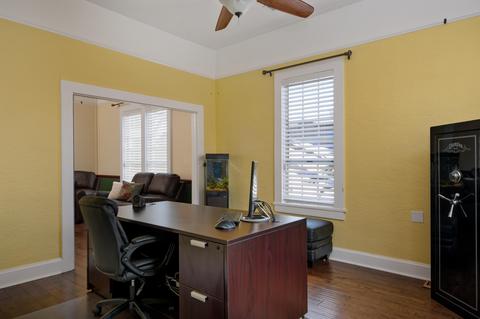 509 S J St, Lompoc, CA 93436 photo 7