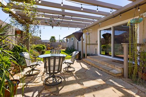 56 Warwick Pl, Goleta, CA 93117 photo 9