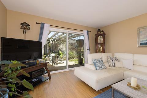 56 Warwick Pl, Goleta, CA 93117 photo 8