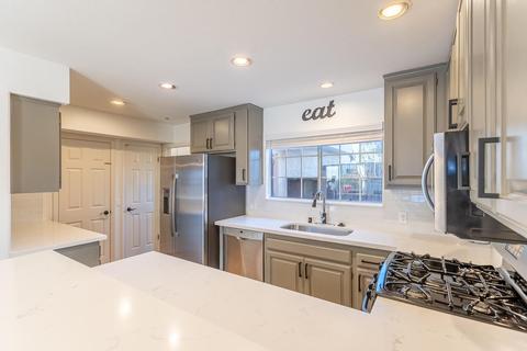 4234 Carpinteria Ave #3, Carpinteria, CA 93013 photo 2