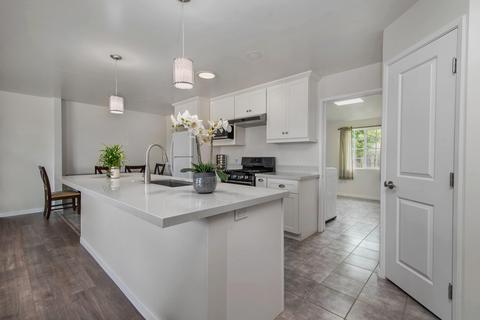 908 W Pine Ave, Lompoc, CA 93436 photo 4