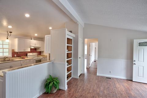 1317 N V St #SPC 7, Lompoc, CA 93436 photo 5