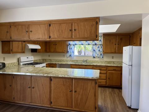 1252 Cramer Cir, Carpinteria, CA 93013 photo 2