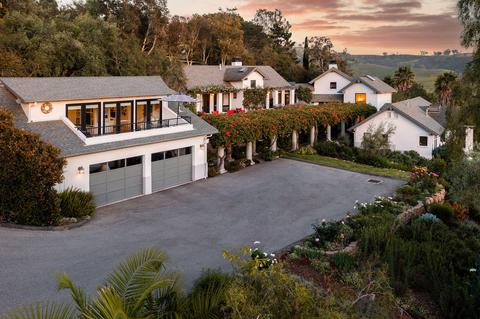 6957 Shepard Mesa Rd, Carpinteria, CA 93013 photo 2