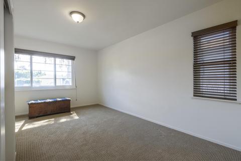 802 Eucalyptus Ave, Santa Barbara, CA 93101 photo 6