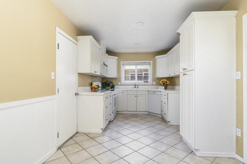 517 S R St, Lompoc, CA 93436 photo 9