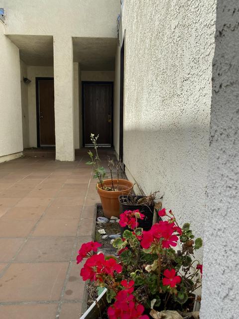 307 N M St, Lompoc, CA 93436 photo 2
