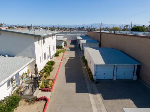 125 W Hill St, Oxnard, CA 93033 photo 8