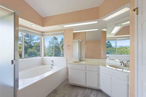 1301 Stonebrook Dr, Lompoc, CA 93436 photo 5