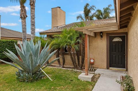 311 W Clara St, Oxnard, CA 93033 photo 2