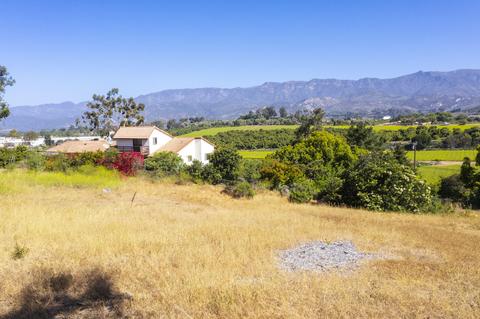 6659 Arozena Ln, Carpinteria, CA 93013 photo 12