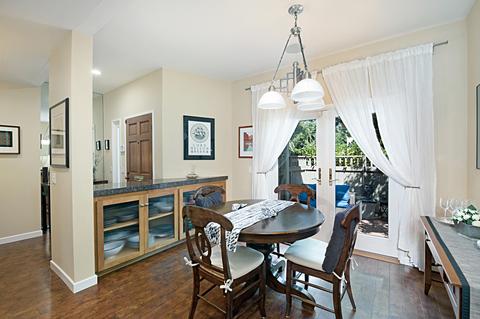 18 E Valerio St, Santa Barbara, CA 93101 photo 3