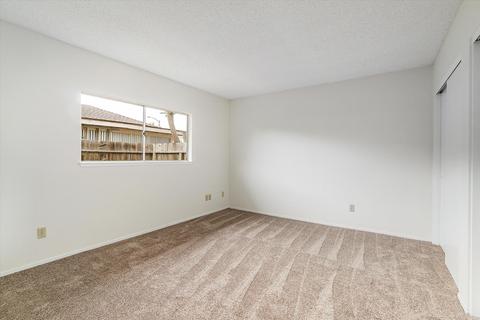 205 E Barton Ave, Lompoc, CA 93436 photo 16