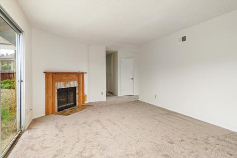 205 E Barton Ave, Lompoc, CA 93436 photo 4