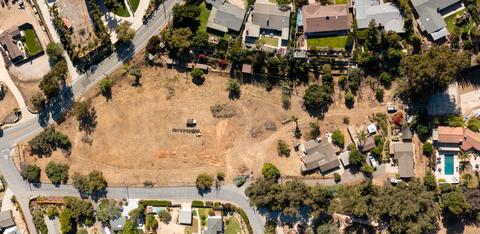 103 Alosta Dr, Camarillo, CA 93010 photo 3
