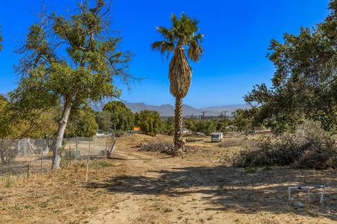 103 Alosta Dr, Camarillo, CA 93010 photo 11