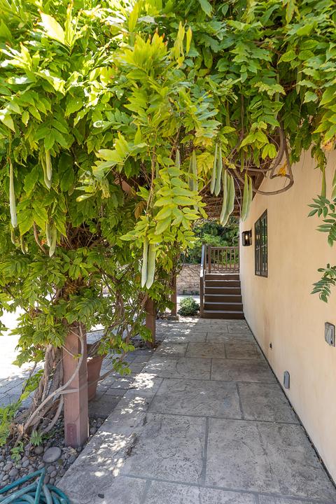 1118 Linden Ave, Carpinteria, CA 93013 photo 12