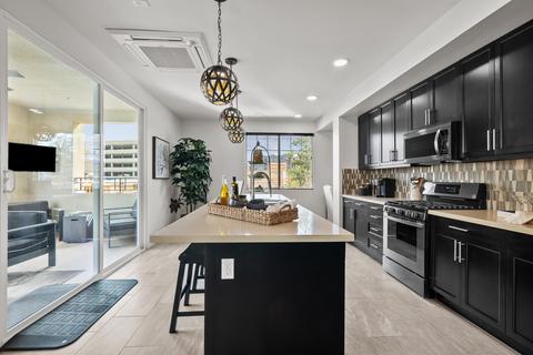 2840 Wagon Wheel Rd #403, Oxnard, CA 93036 photo 8