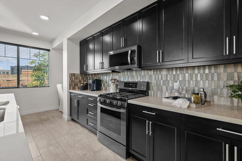 2840 Wagon Wheel Rd #403, Oxnard, CA 93036 photo 7